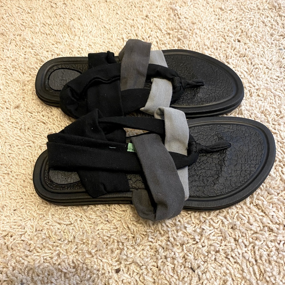 Sanuk Sandals